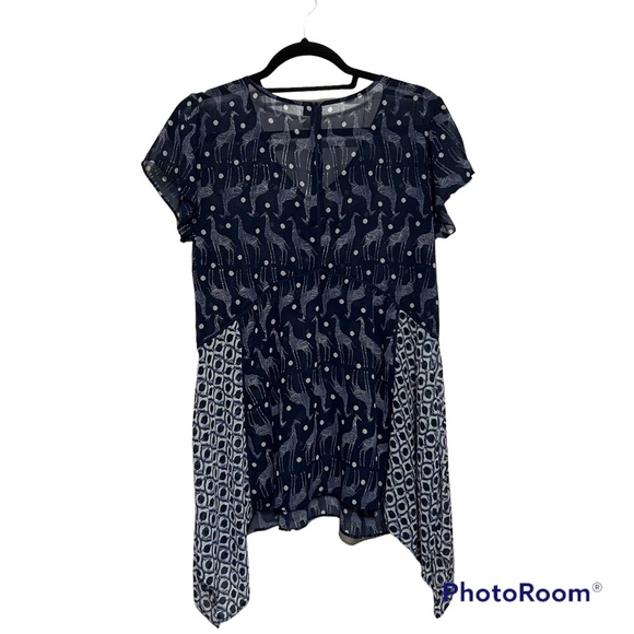 new directions Tops - New Directions Weekend Giraffe Beach Cover Up Size L.